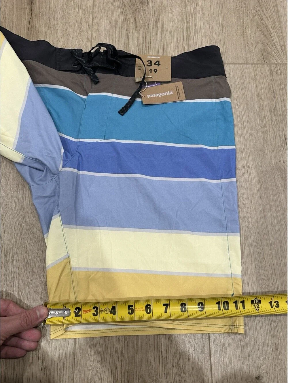 NWT Patagonia Stretch Planing Board Swim Shorts Giant Stripe Mako Blue Men’s 34
